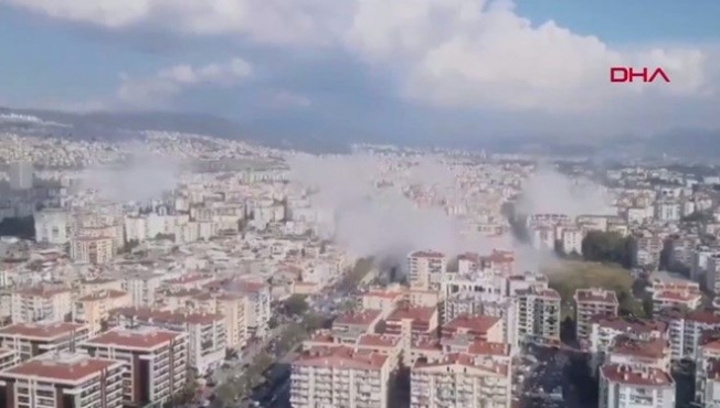 SON DAKİKA: İzmir'de 6,6 büyüklüğünde deprem