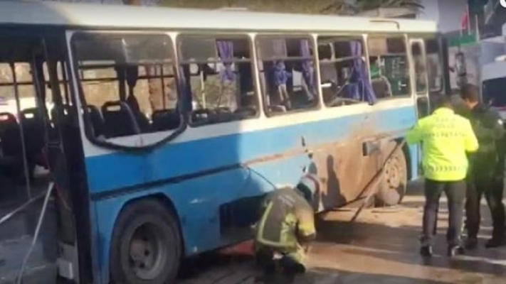 Bursa'da infaz koruma memurlarını taşıyan otobüste patlama