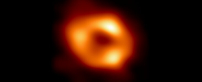 Samanyolu’nun merkezindeki kara delik ilk kez görüntülendi