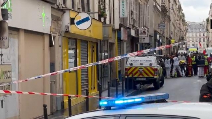 Paris’te silahlı saldırı: Ölü ve yaralılar var