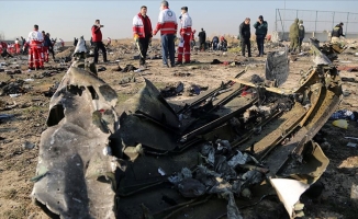 İran, Ukrayna Havayollarına Ait Uçağı 'Yanlışlıkla' Düşürdüğünü İtiraf Etti