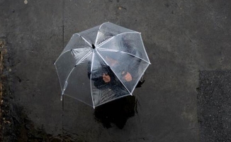 Meteoroloji , İstanbul'da gece saatlerinden itibaren yağış beklendiğini duyurdu