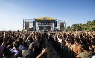 Konser ve festival gibi etkinlikler yasaklandı.