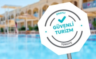 Antalya’da ‘güvenli turizm’ aşısı tuttu