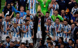 Arjantin, Dünya Kupası'nı Aldı.
