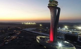 İstanbul Havalimanı, 2022'de dünyanın en yoğun 10 havalimanından biri oldu.