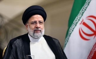 İran Cumhurbaşkanı Reisi Hayatını Kaybetti.
