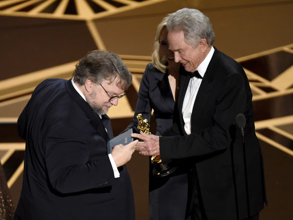 90. Oscar Ödül Töreni En İyi Film Ödülü Guillermo del Toro
